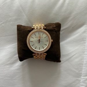 Michael Kors women’s watch rose gold